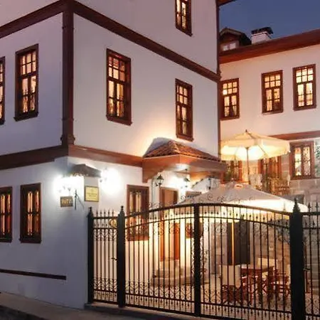 בית הארחה And